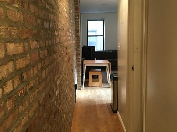 2nd image of 50 Macdougal St APT 5