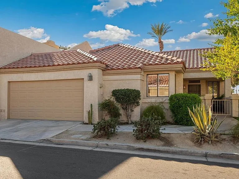 41417 Princeville Ln — Photo 2