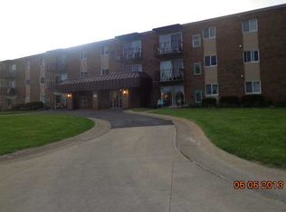 1305 S Lake Wilmer Dr, Sandusky, OH