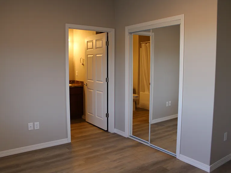 665 Heyburn Ave W #1104 & 1204 — Photo 9