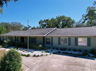 611 Greenbriar Dr, Brandon, FL 33511