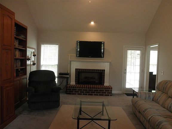 5th image of 2014 Parkway Place Dr