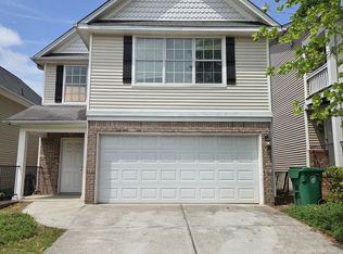 557 Shadow Valley Ct, Lithonia, GA 30058