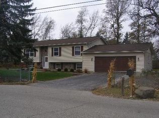 700 N Park Rd, Round Lake, IL 60073