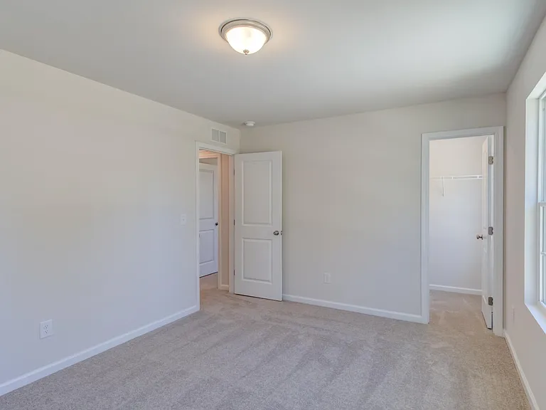 820 Bellewood Gardens Dr — Photo 30