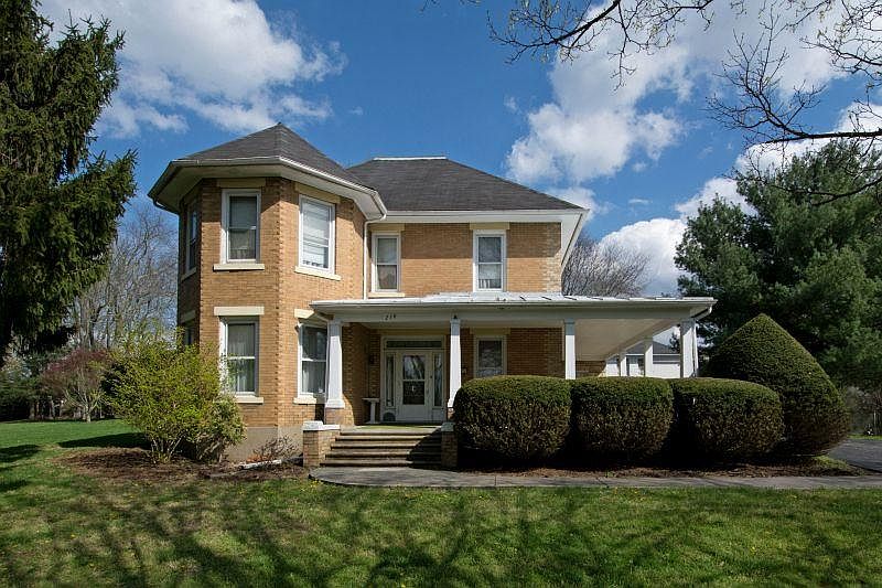 1st image of 314 Dwyer Ln