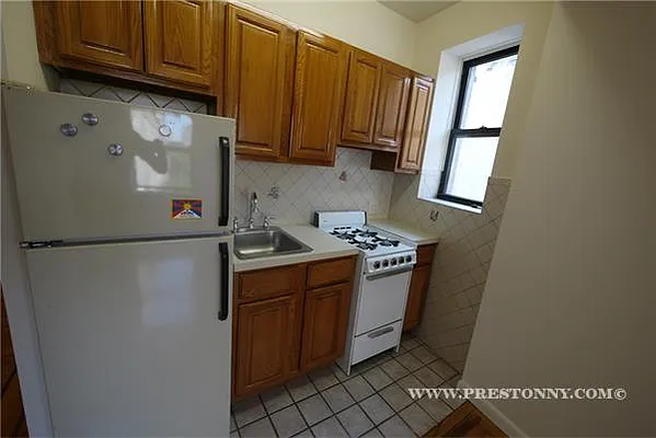 Rented by JM Preston Properties LLC | media 8