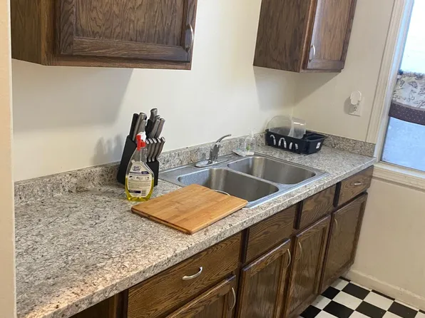 452 S Bonnie Brae St, Los Angeles, CA 90057