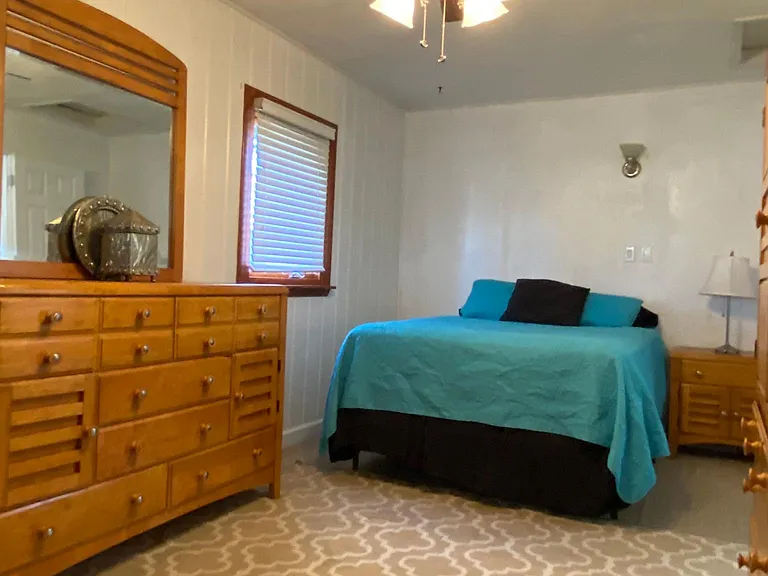 990 Ursula St — Photo 12