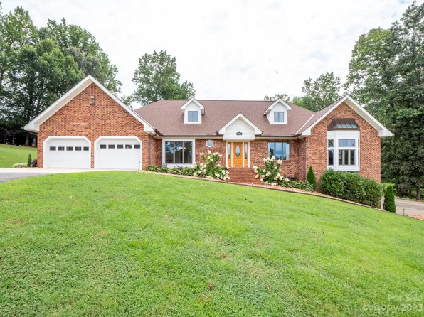 1559 Jarrett Farm Rd, Newton, NC 28658