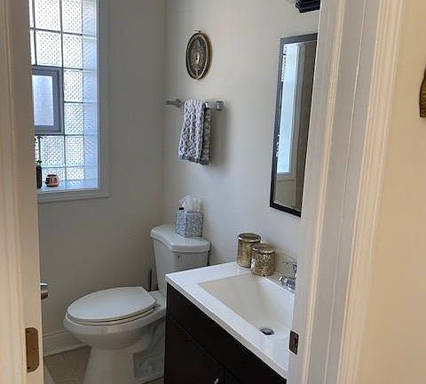 3rd image of 3138 N Davlin Ct #1