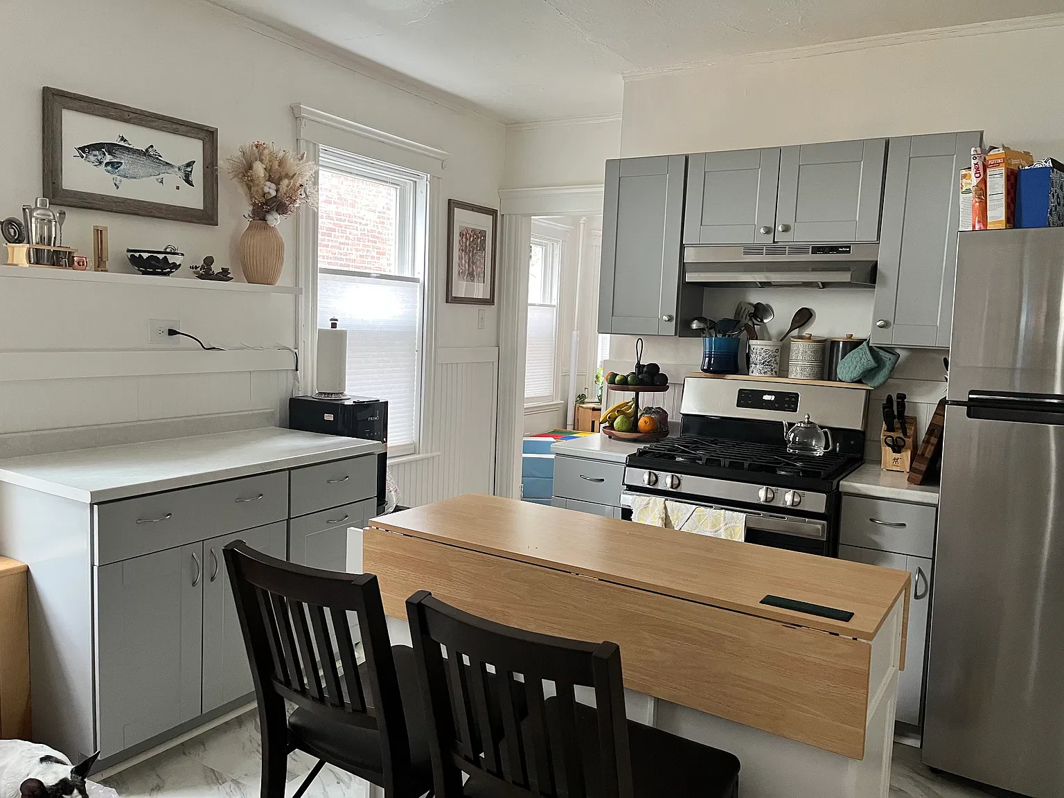 3 bed, 1200 sqft, $2,500 — Photo 4