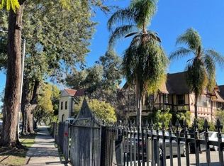 1158 1/2 W Adams Blvd, Los Angeles, CA 90007