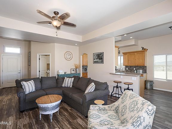 5th image of 54352 W MORGANS Place