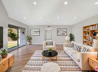 23153 Gonzales Dr, Woodland Hills, CA 91367