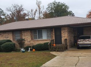 555 Laurel St, Hampton, AR 71744