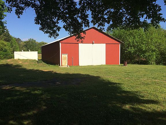 Storm shelter & 40x80 barn