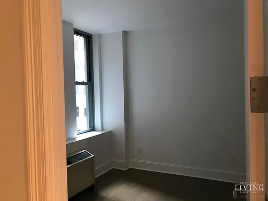 Rented by NY Living Solutions | media 19