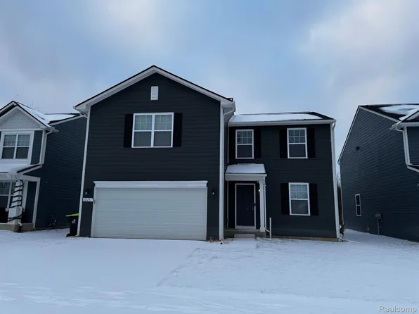 32251 Haverhill St #76, New Haven, MI 48048