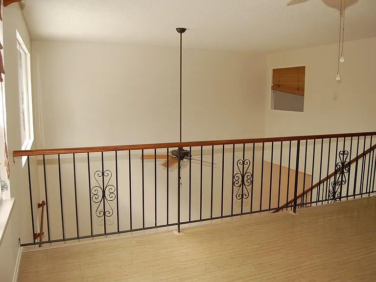 559 Keolu Dr — Photo 20