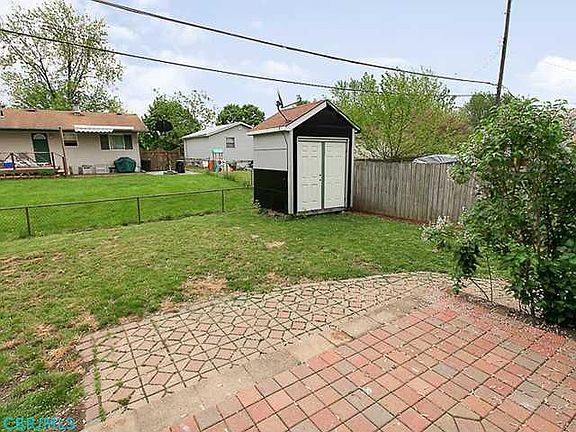 3rd image of 3382 Norwood St