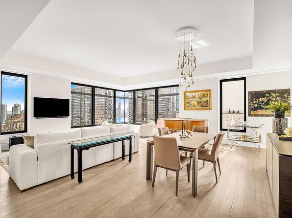 301 E 50th St #22A, New York, NY 10022