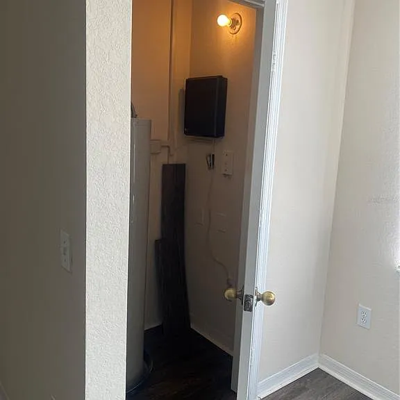 18001 Richmond Place Dr #222 — Photo 16