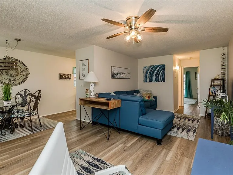 5 Vista Palm Ln #203 — Photo 7