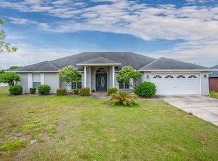 809 Travis Ct, Crestview, FL 32536