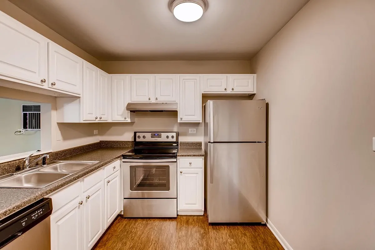 Building Photo - Maple Park Apartments