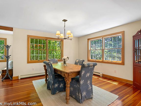 5th image of 111 Charles Neck Way