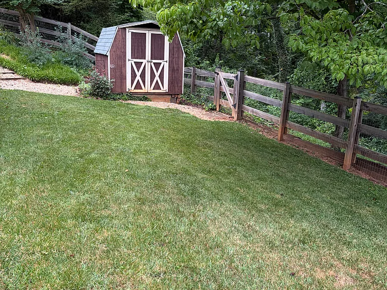 109 Shasta Ct — Photo 18