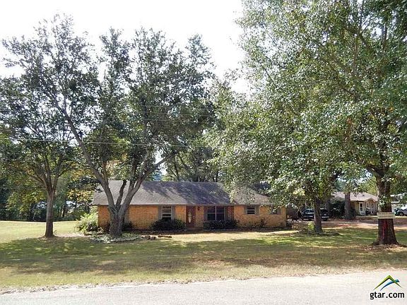 3rd image of 15775 Cedar Bay Dr