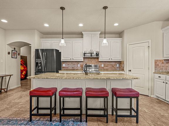 5th image of 108 Bosque Ct