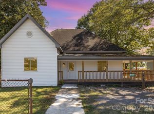 1205 S Lafayette St, Shelby, NC