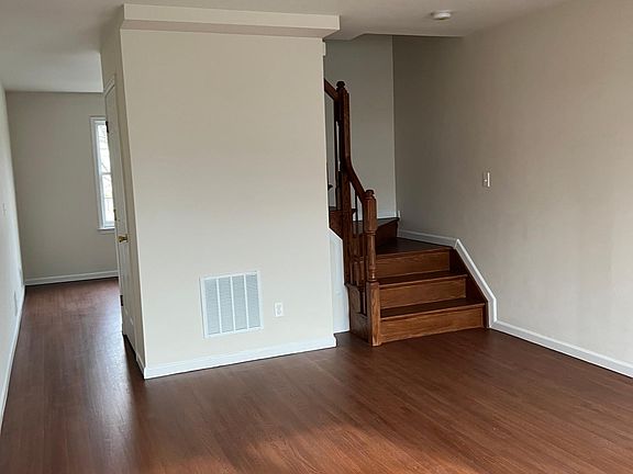2nd image of 548 Oder Ave