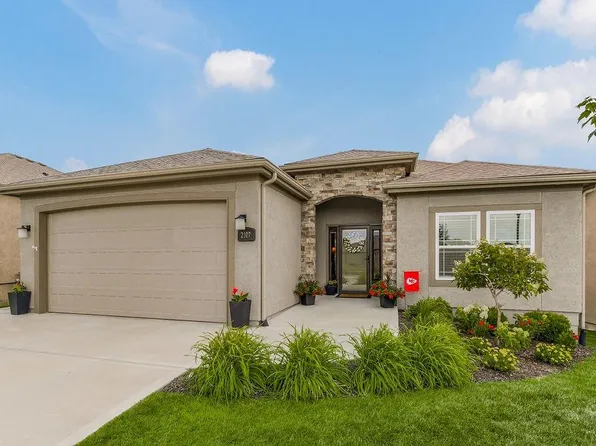 2107 Greenfield Pt, Kearney, MO 64060