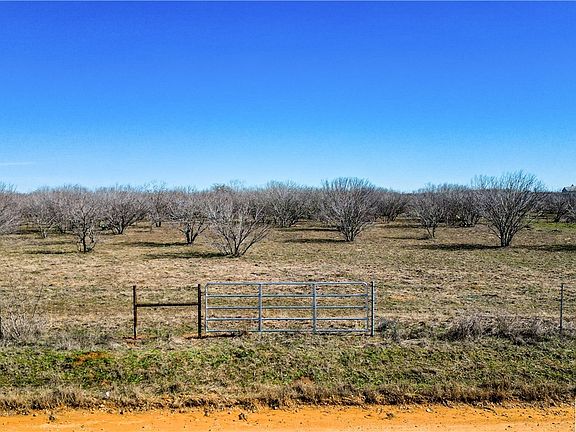 3rd image of 6306 County Road 405