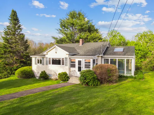 624 Augusta Road, Belgrade, ME 04917