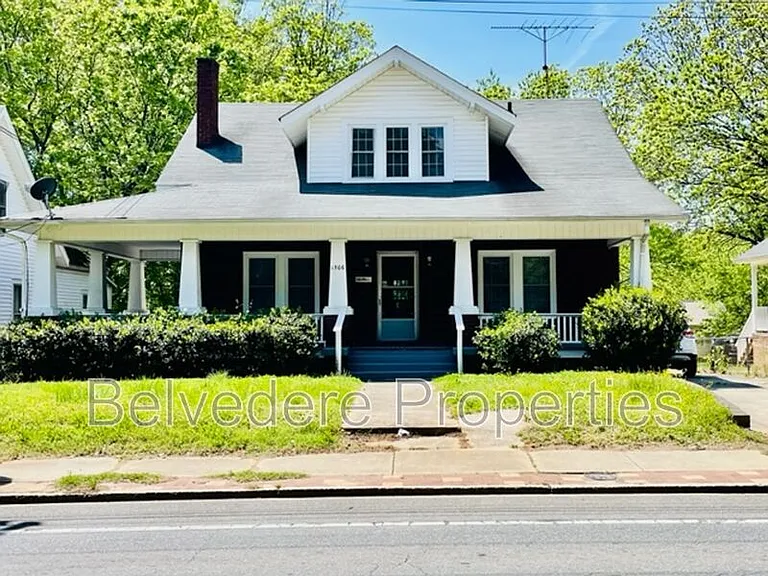 1506 Martin Luther King Jr Dr — Photo 1