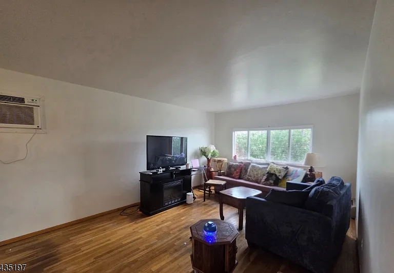 508 Lincoln St #2 — Photo 13
