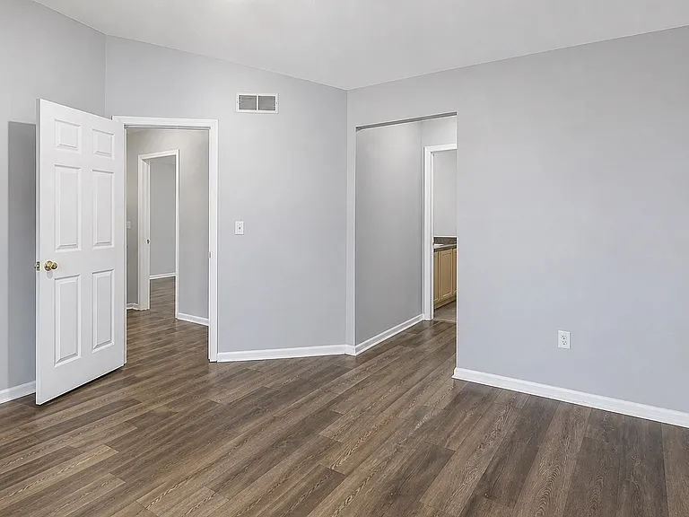 2941 Beland Ave — Photo 8