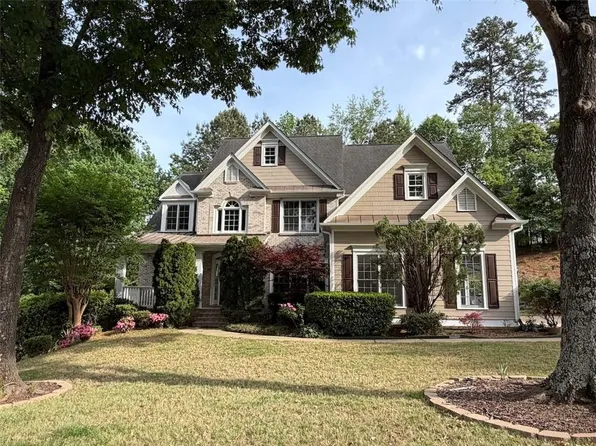 455 Hillcrest View Dr, Suwanee, GA 30024