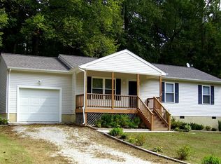 5437 Crany Creek Dr, Gloucester, VA 23061