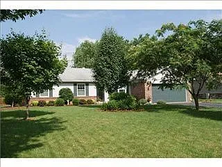 7627 Camby Rd photo 1