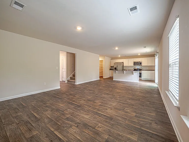 1830 Lacebark Dr — Photo 13