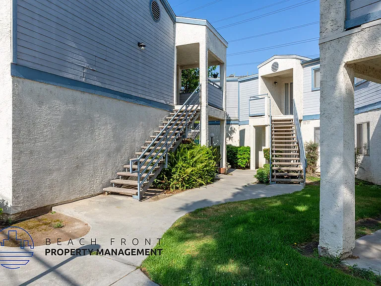 7739 Bradwelll Ave. — Photo 2