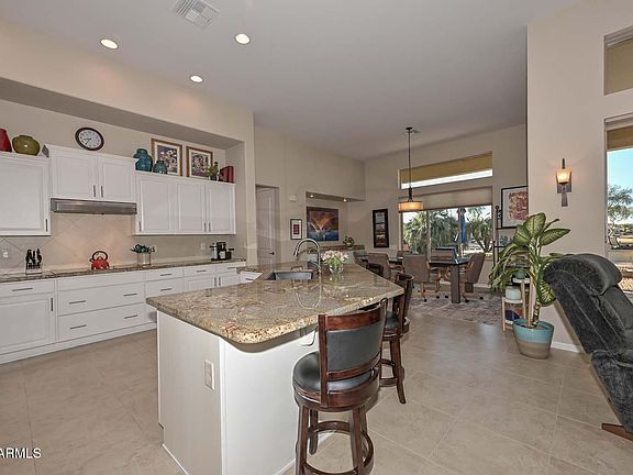 3rd image of 16409 W ALVARADO Drive