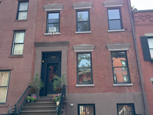 289 Hicks Street image 1 of 26