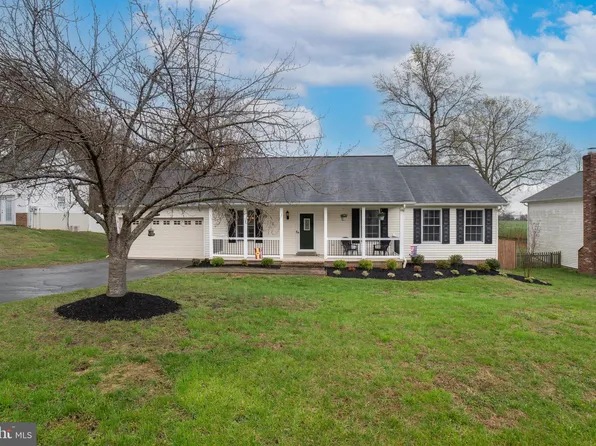 35849 Army Navy Dr, Mechanicsville, MD 20659